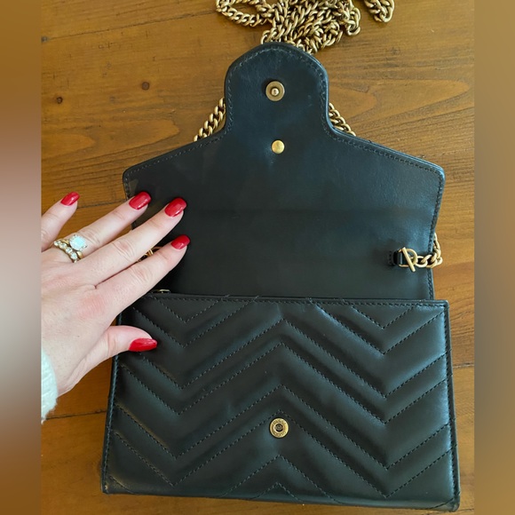 Gucci GG Marmont matelassé mini bag - Picture 6 of 9